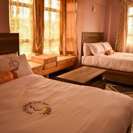 Good Putt Hotel Накуру Экстерьер фото