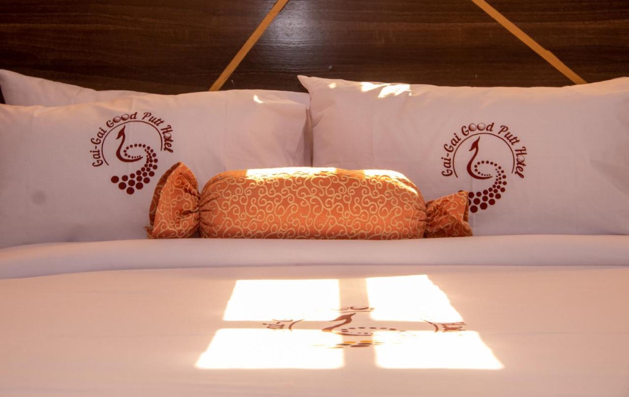 Good Putt Hotel Накуру Экстерьер фото